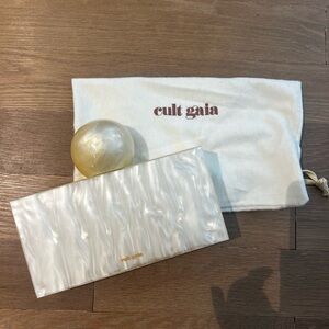 Cult Gaia - Ivory Marble Clutch